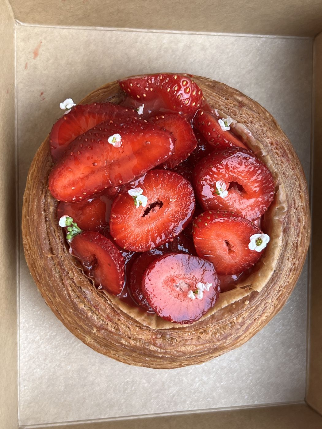 Strawberry pastry